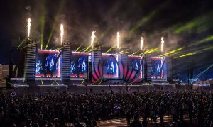 Robe EDC Las Vegas 2016 Cosmic Meadow 9317