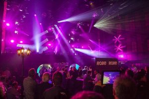 Robe stand Prolight+Sound 2016 fra051616401