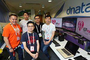 Robe Singapore NDP 2016 LX Team VT2
